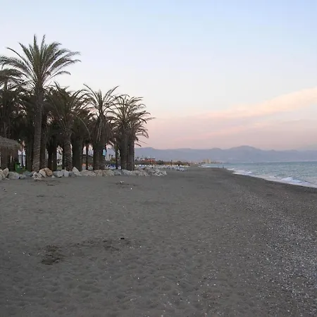Sunstay Benalbeach Loft شقة بينالماذينا